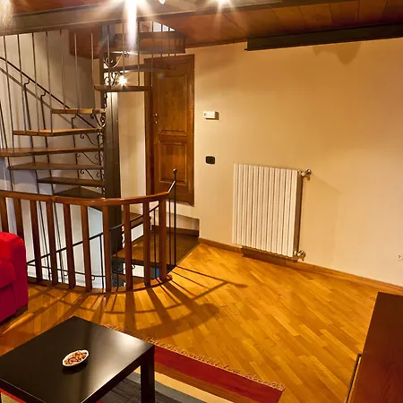 La Casa Del Melograno *